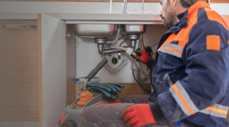 Local annual plumbing maintenance in Moran, KS